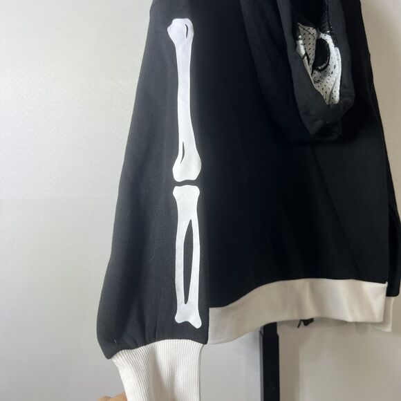 Mad Engine Skeleton Bones Hoodie Sweatshirt Size XS Halloween Built-In Mask NWT - Picture 7 of 7